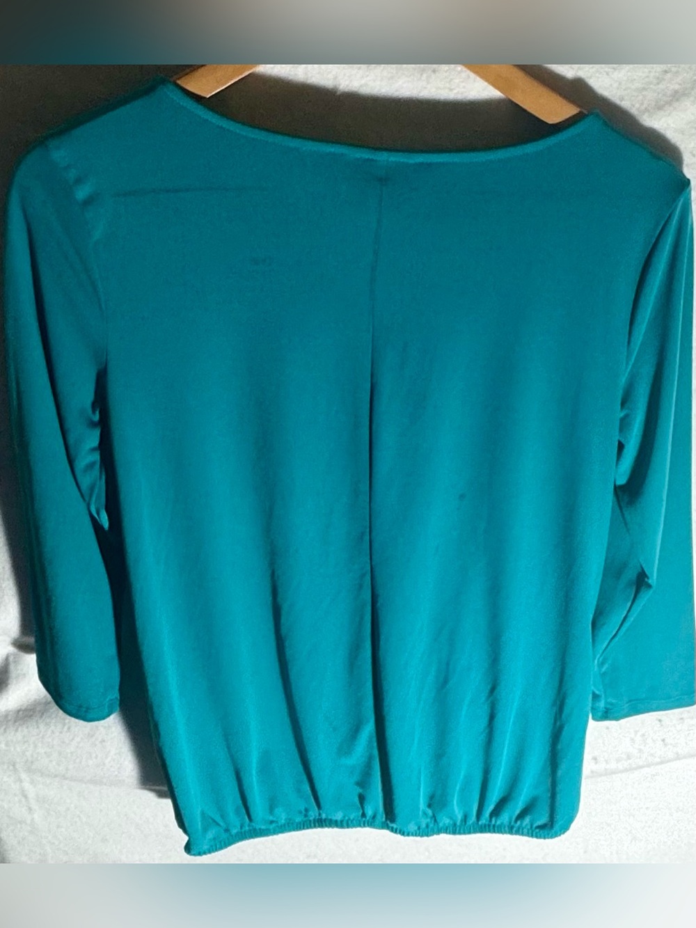 New York & Company Teal Keyhole Blouson Hem Top - Picture 7 of 7